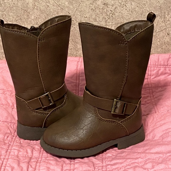 OshKosh Brown Toddler Boot - Picture 1 of 5